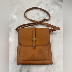 Isabelle Camel Pebbled Leather Crossbody Bag | Adjustable Strap | Gold Hardware